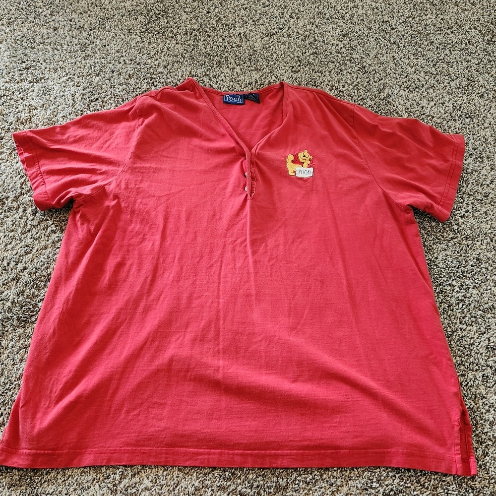 Vintage Disney Pooh Women's Henley 22W Shirt Short‎ Sleeve Red Embroidered